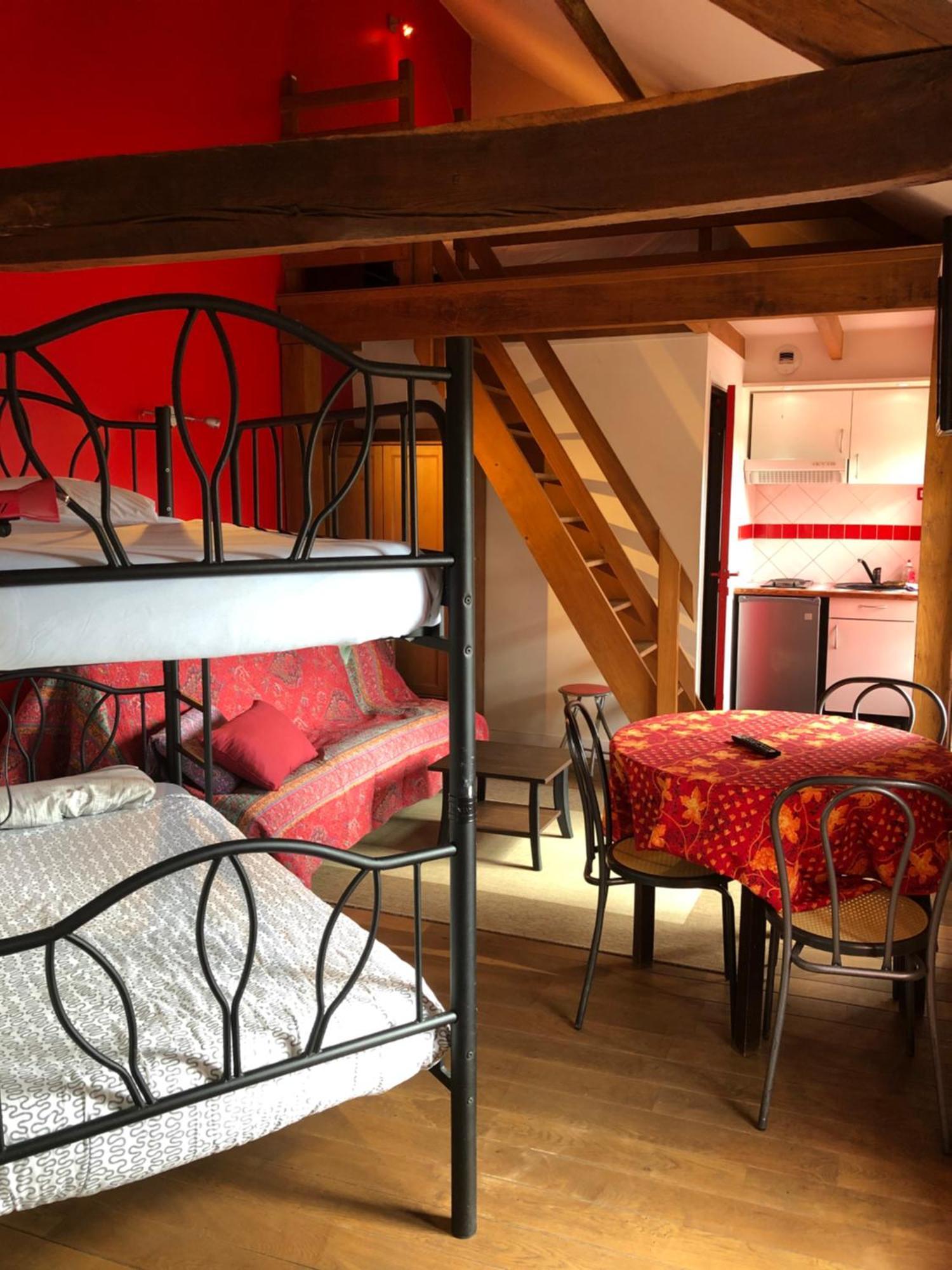 Appartements Et Chambres Le Vaumurier De Saint Lambert Екстер'єр фото
